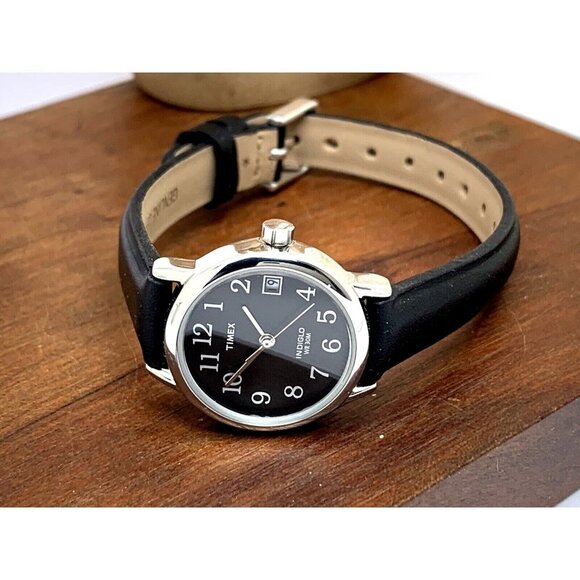 Timex Women's Watch T2N525 Quartz Indiglo Black Dial Leather Strap 25mm - Picture 8 of 13